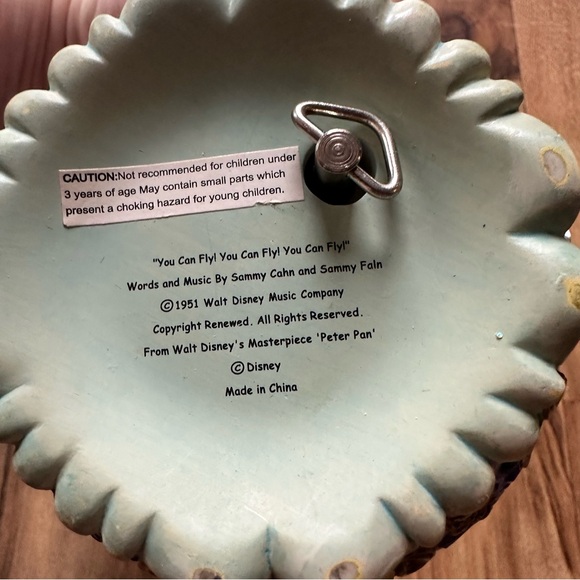 Disney Peter Pan Tinkerbell Neverland music box - Picture 6 of 6